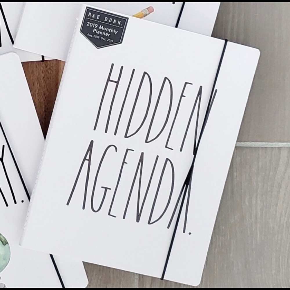 Rae Dunn 2018/2019 planner - Hidden Agenda